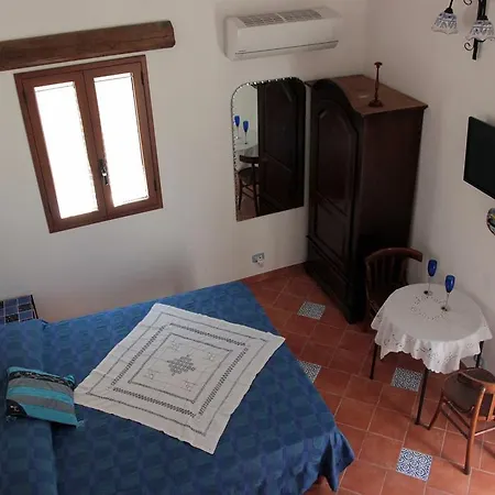 La Casa Del Geko Bed & Breakfast *