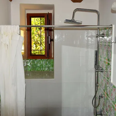 La Casa Del Geko Bed & Breakfast Cefalù